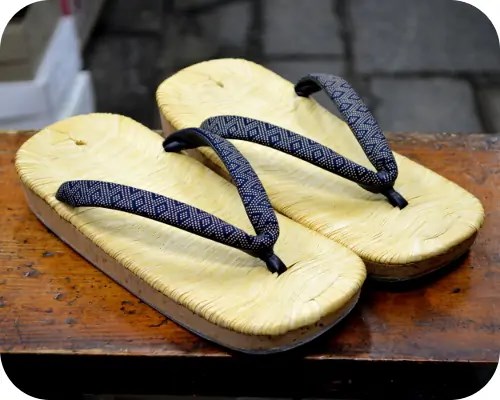 南部表キルク草履に変わり襷柄印伝花緒