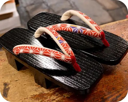 捌き芳町に麻の葉柄内玉花緒