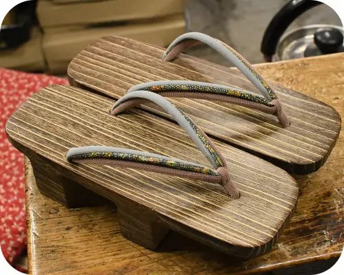 焼き・砥の粉磨き芳町に二石花緒