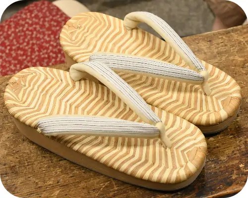 縞表付舟形に結城紬花緒