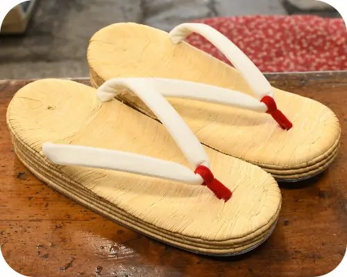 南部表３の７枚芯草履に丹頂花緒