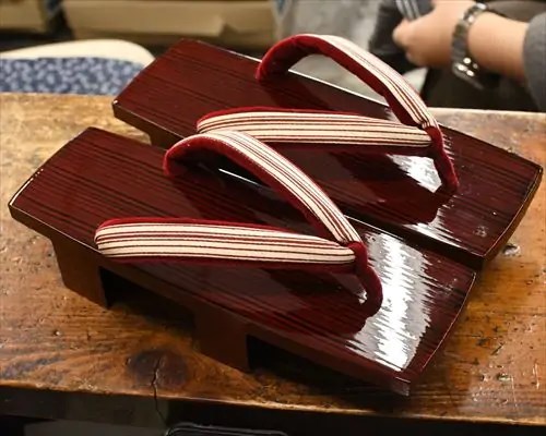 糸春相三味に縞柄福林花緒