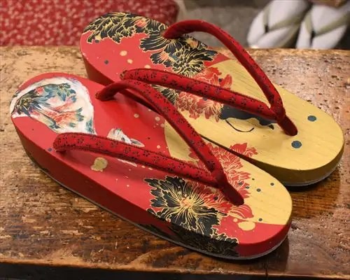 花絵下駄に小桜柄印伝福林花緒