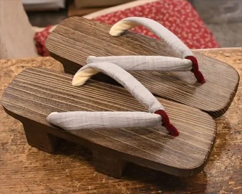 焼き砥の粉芳町に本麻花緒