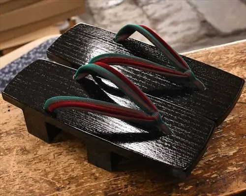 黒捌き相三味に罠玉虫一本どっこ花緒