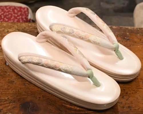 3分3枚本革草履に錦織福林花緒