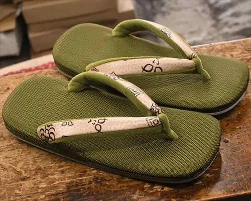 コーデュラ草履に隈取柄福林花緒