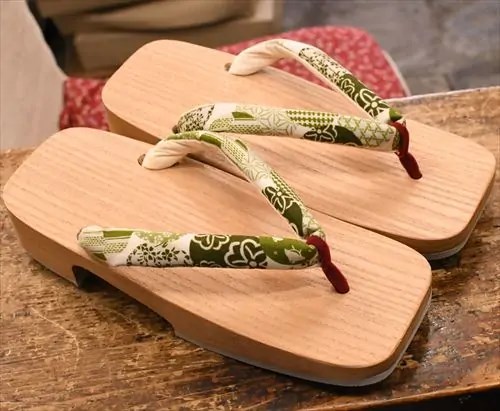 大右近に寄せ柄花緒