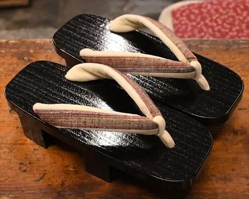 捌き芳町に結城紬福林花緒