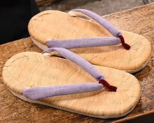 野崎平表上草履に遠州綿紬花緒