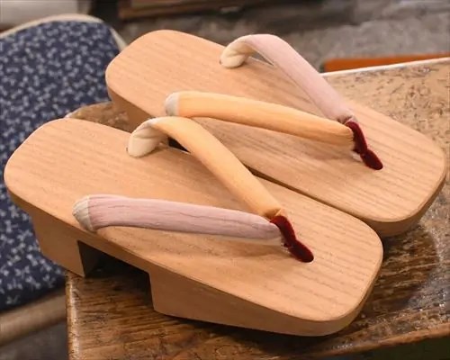 相千両に仕立て花緒