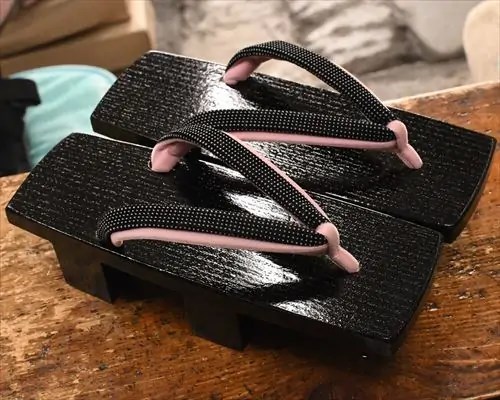 捌き相三味に角通し本天夫婦花緒