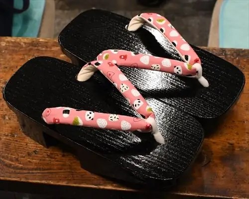 捌き千両におにぎり柄花緒