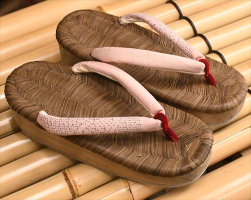 烏表付き舟形に結城紬花緒