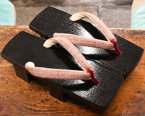 捌き相三味に遠州綿紬花緒
