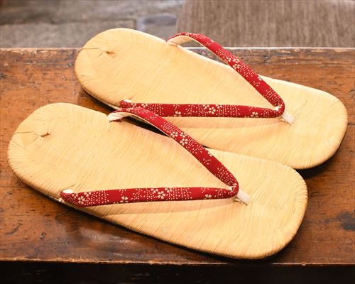 幅狭南部雪駄にしだれ桜柄印伝花緒