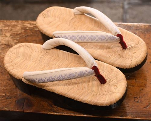 烏表上草履に麻の葉柄印伝江戸褄花緒