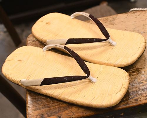 幅狭南部表雪駄に蜻蛉柄印伝江戸褄花緒