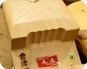 南部表付大千両に菊柄印伝江戸褄花緒　前壷