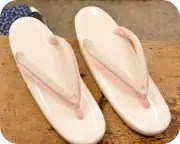 １の３枚芯本革草履に博多織夫婦花緒