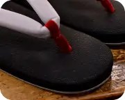 帆布草履に本天花緒　前壷