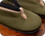 帆布草履に角通し柄夫婦花緒　前壷