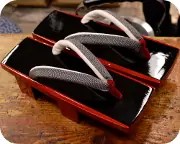 天黒相三味に鮫小紋柄内玉花緒