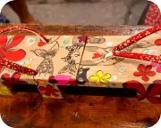 お客様自作下駄に花吹雪柄印伝花緒　花緒