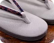 帆布草履に蜻蛉柄印伝福林花緒　前壷