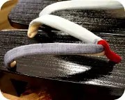 黒捌き芳町に本麻水引花緒　花緒