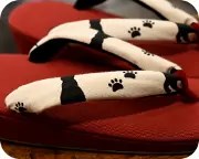 帆布草履に猫柄花緒　花緒