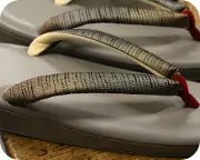 艶消し草履に西陣織花緒　花緒