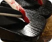 捌き相千両に花柄水引福林花緒　前壷