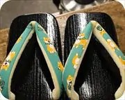捌き大右近に犬柄福林花緒　花緒