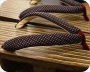 焼き砥の粉芳町に正絹花緒　花緒