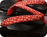 黒捌き芳町にちりめん小桜柄花緒　花緒