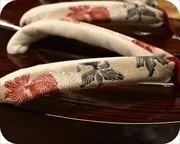 糸春舟形に金魚柄花緒　花緒