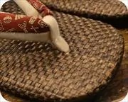 茶パナマ草履に宝尽し柄福林花緒　前壷