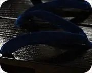 黒捌き大千両に本天花緒　花緒