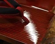 糸春真角に罠福林花緒　前壷