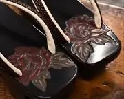 消し鎌芳町に瓢箪柄印伝福林花緒　前壷