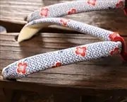 焼き芳町に花柄花緒　花緒