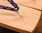 相三味に武田菱柄印伝花緒　前壷
