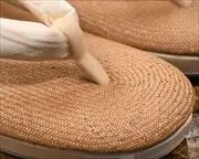 本パナマ草履にジャガード花緒　前壷