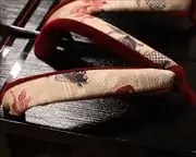 クシ目大千両に金魚柄花緒　花緒