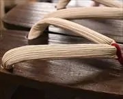 焼き大下方に小千谷縮花緒　花緒