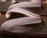 焼き芳町に縞柄福林花緒　花緒