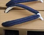芳町に会津木綿花緒　花緒