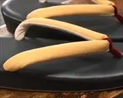 艶消し草履に遠州綿紬花緒　花緒