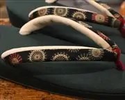 帆布草履に蛇の目傘柄花緒　花緒